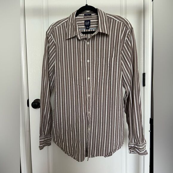 Gap Men’s Brown & White StripedCotton Button Down Classic Fit Shirt Size Large - Picture 1 of 13